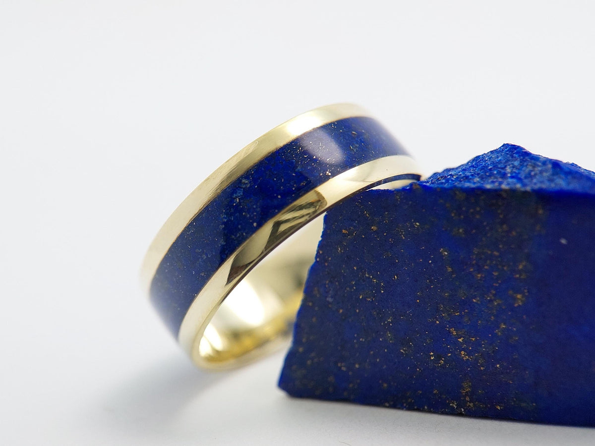 Gold Lapis Lazuli Ring - Centered Inlay