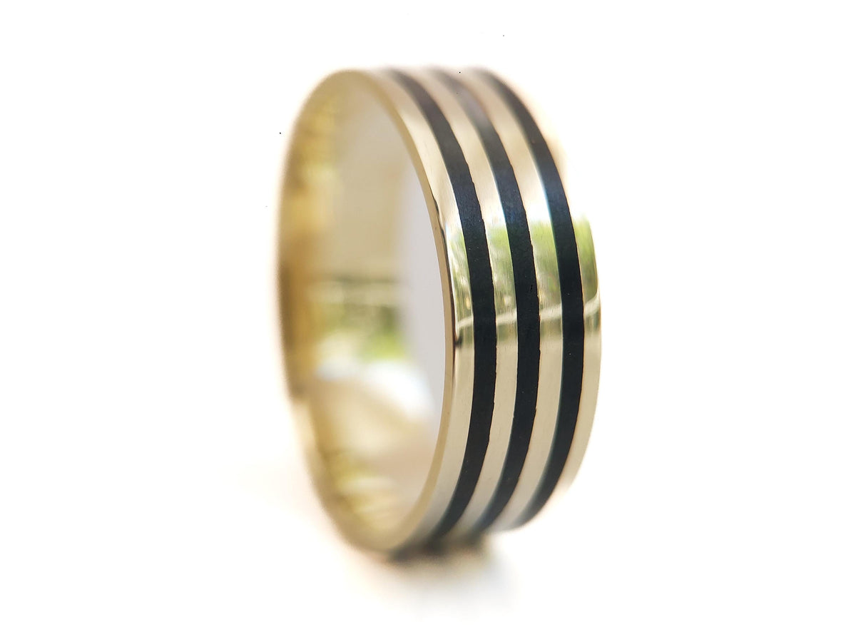 Gold Jet Ring - Stripe Inlay