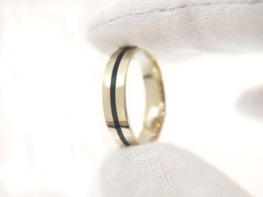 Gold Jet Ring - 1mm Inlay